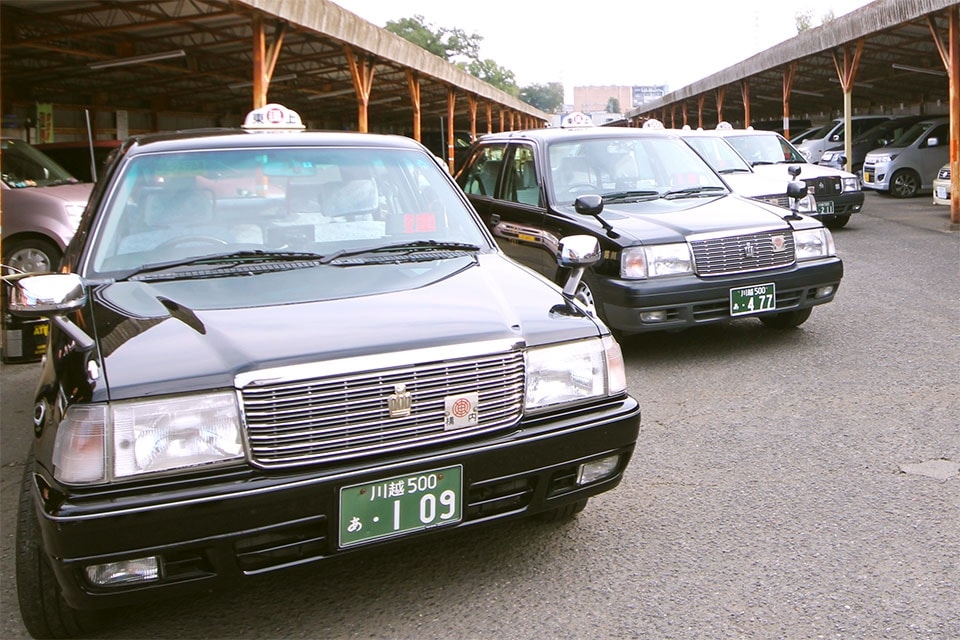東上ハイヤーの整備された綺麗な車輛
