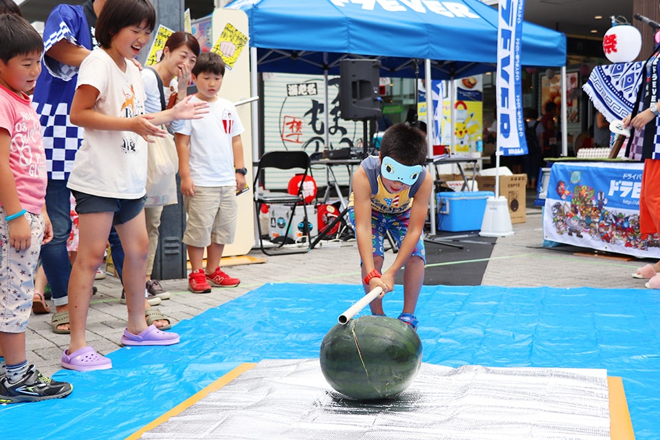 スイカ割り大会