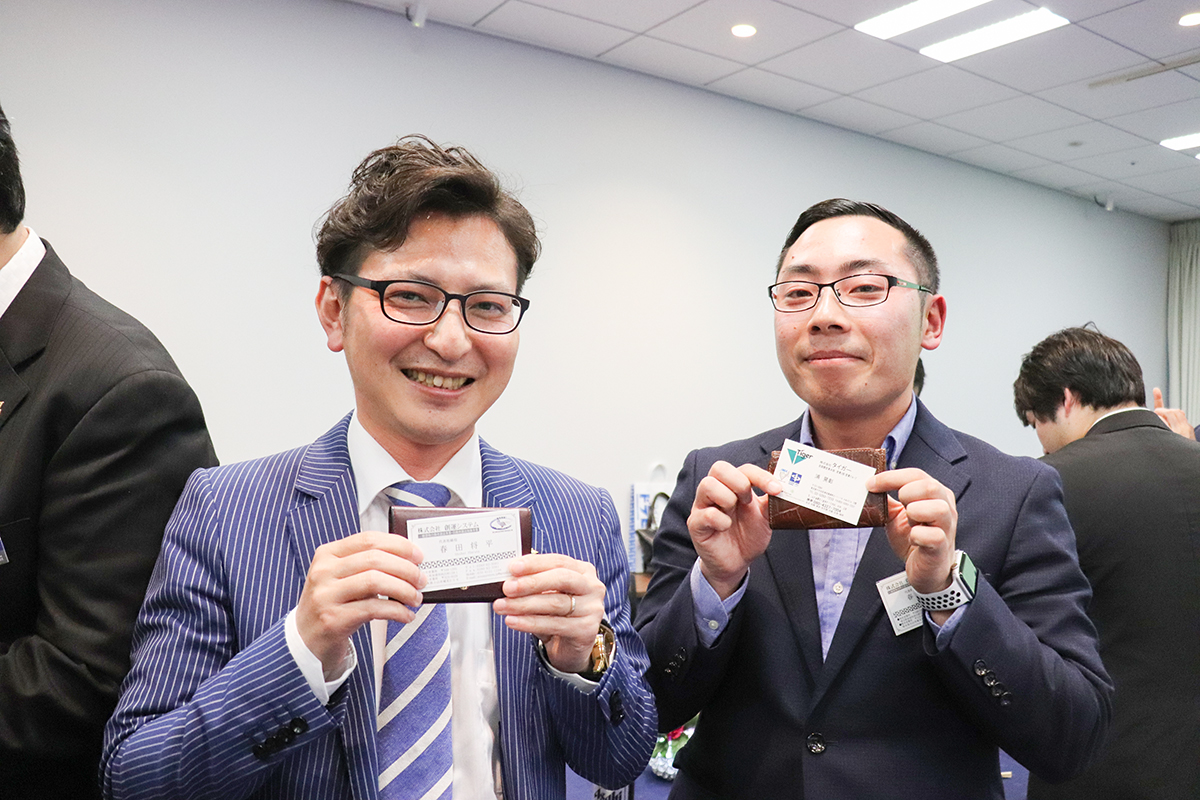 懇親会の様子３