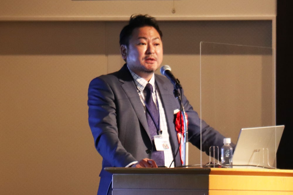 ドラEVER 代表取締役社長  岡野 照彦