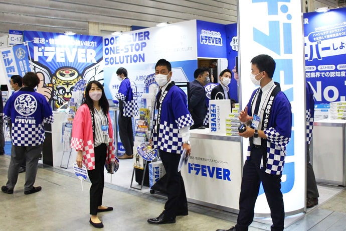 ドラEVERのブース外観